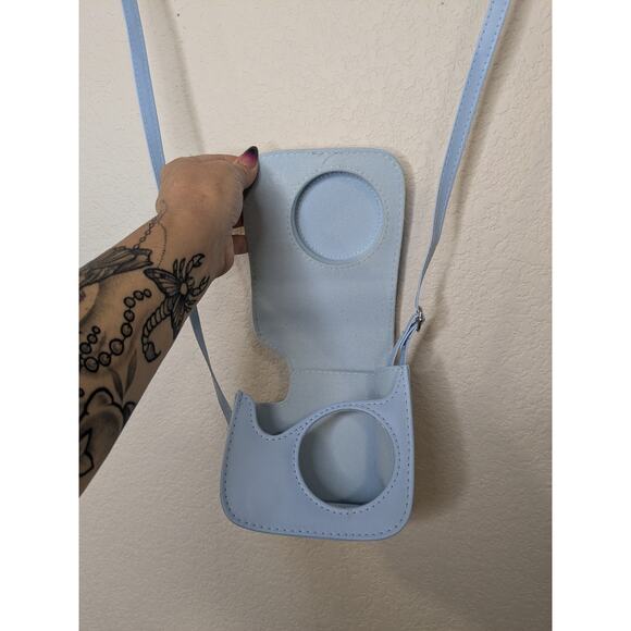 Fujifilm INSTAX MINI 7+ Camera Case Powder Blue - Picture 3 of 5